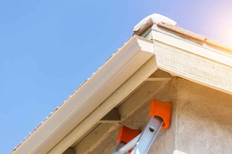 trusted gutter expert in Bonita Springs FL