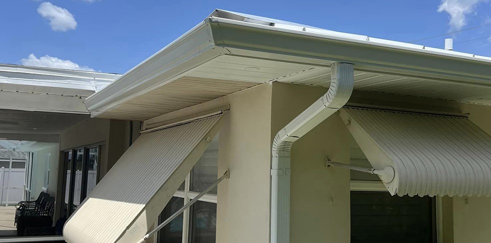 seamless gutter advantages in Sarasota