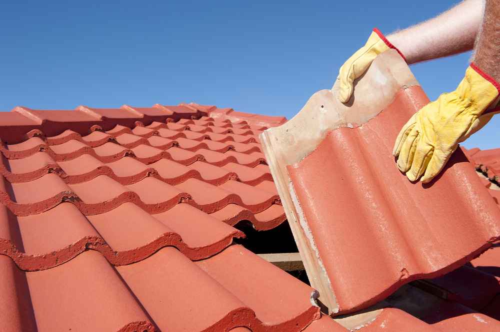 trusted tile roofing expert in Fort Myers FL