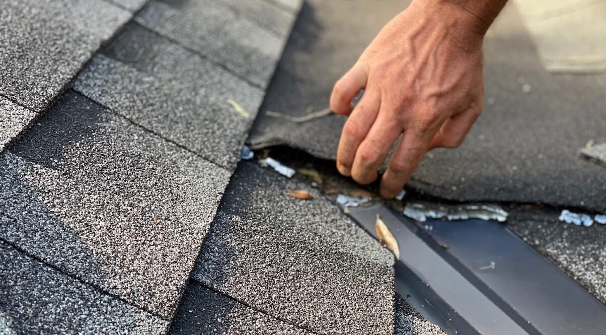 roof inspection in Florida